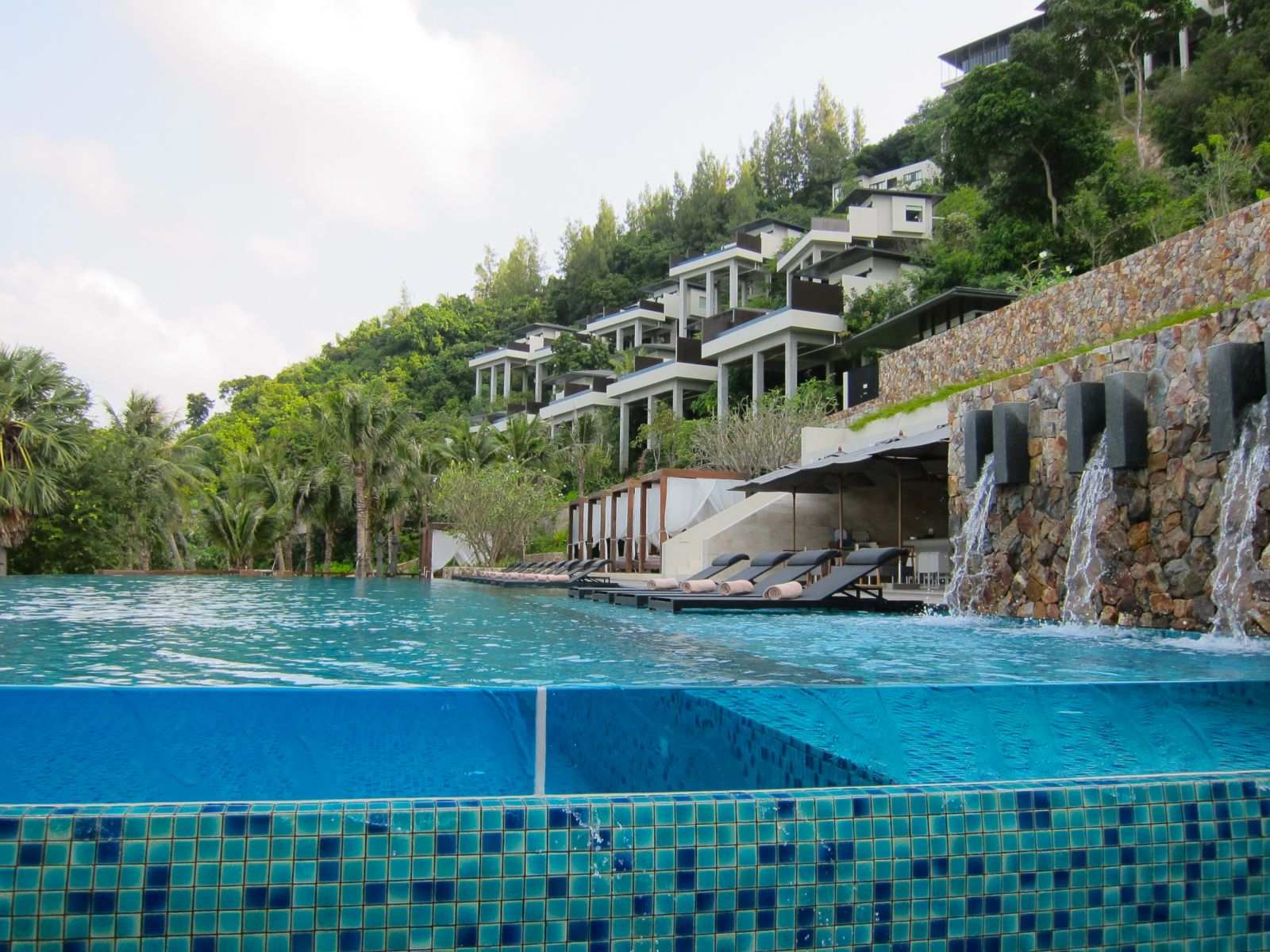泰国苏梅岛度假酒店 / Sicart & Smith Architects | 建筑学院